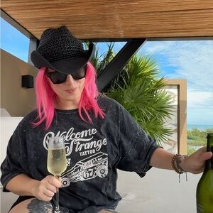 Meet your Posher, Aly